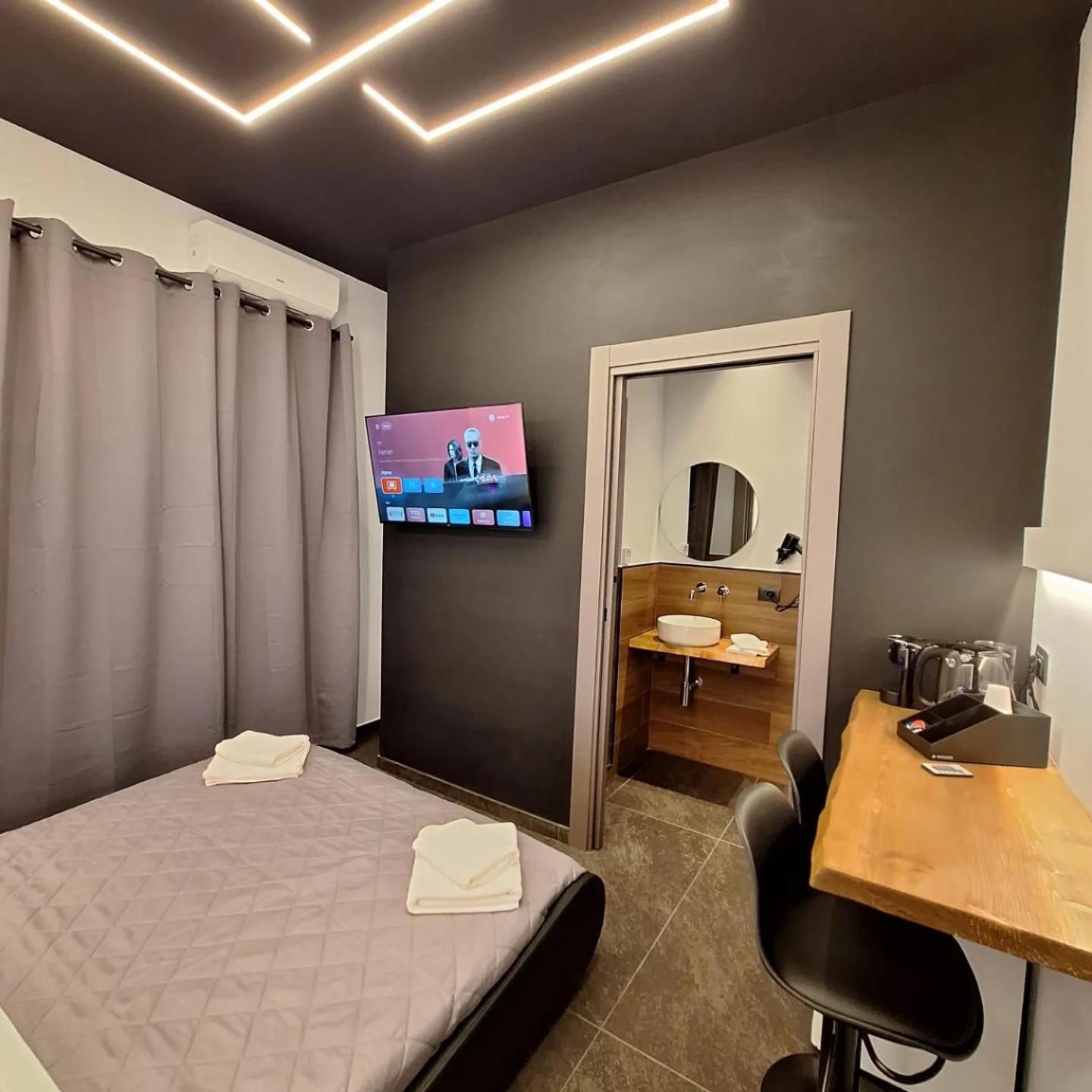 Dark & Light Rooms & Luxury Suites CTA Exterior foto